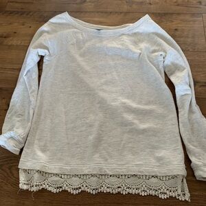 Women’s tan sweatshirt with lace bottom
